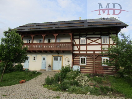 Prodej vícegeneračního domu se stodolou o celkové výměře 6444m2, část obce Hlemýždí, obec Brniště.