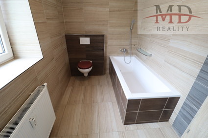 Pronájem bytu 4+1 / B, 90 m2, 2.NP, Mikoláše Alše, Most - Fotka 12