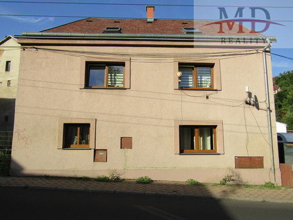 Prodej rodinného domu se 2 BJ o celkové výměře 444 m2,  ulice Sibiřská, Ústí nad Labem - Neštěmice.