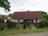 Prodej rodinného domu o celkové výměře 396 m2, obec Pěčice.
