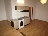 Nabízíme  pronájem bytu o velikosti 1+kk ,OV, 50m2 - Ústí nad Labem, Střekov, ul. Varšavská